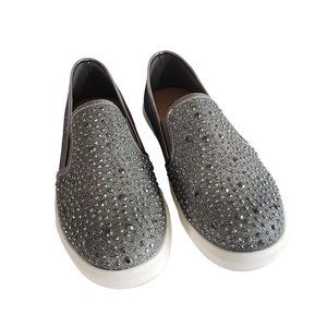 Torrid Woman Size 7.5W NEW Slip on Sneaker Silver Rhinestone Bling Style 1151119